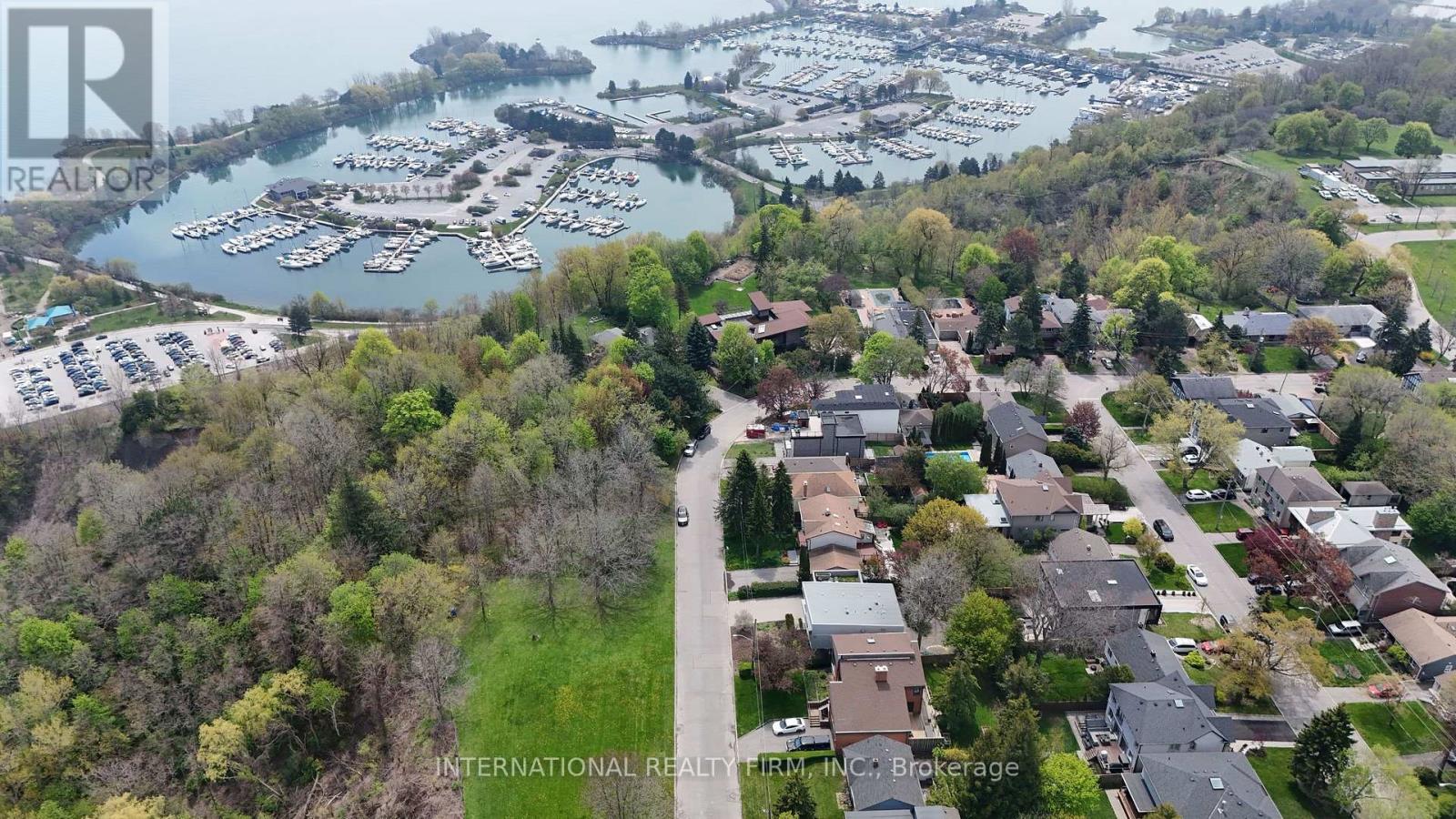 46 Sunnypoint Crescent, Toronto, Ontario  M1M 1B9 - Photo 49 - E13516650