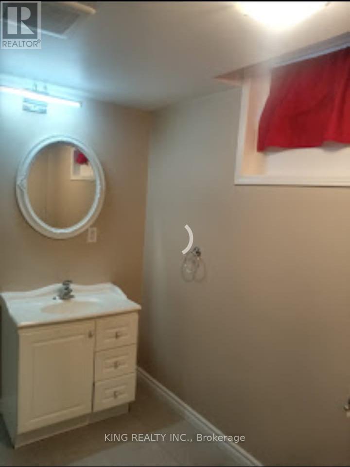 526 Grove Street E, Barrie, Ontario  L4M 5Z2 - Photo 10 - S13516642