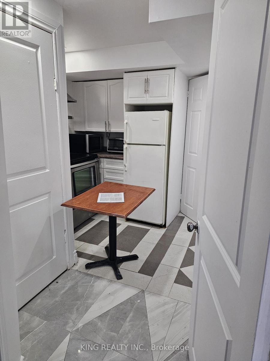 526 Grove Street E, Barrie, Ontario  L4M 5Z2 - Photo 22 - S13516642