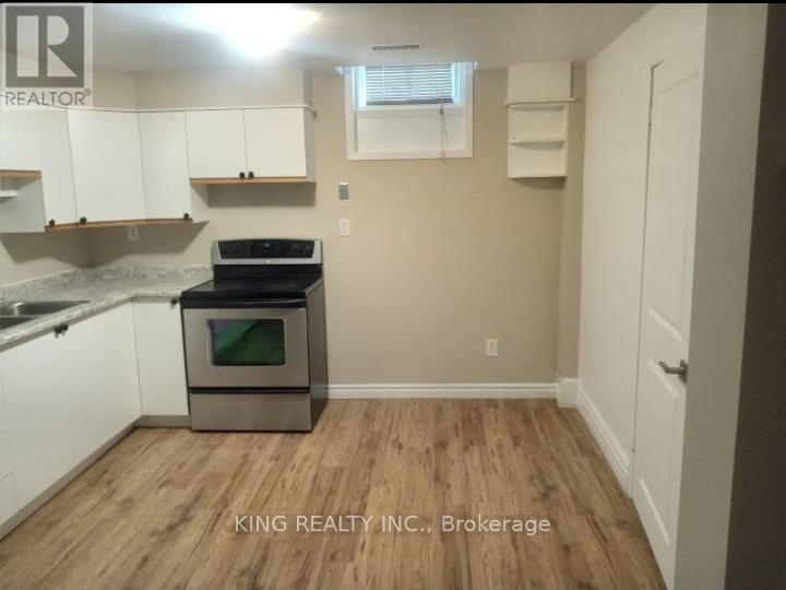 526 Grove Street E, Barrie, Ontario  L4M 5Z2 - Photo 7 - S13516642