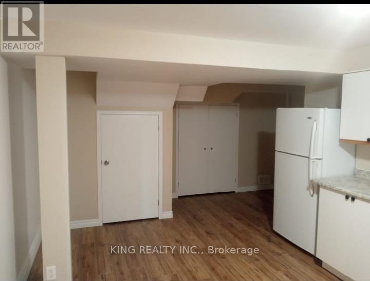 526 Grove Street E, Barrie, Ontario  L4M 5Z2 - Photo 9 - S13516642