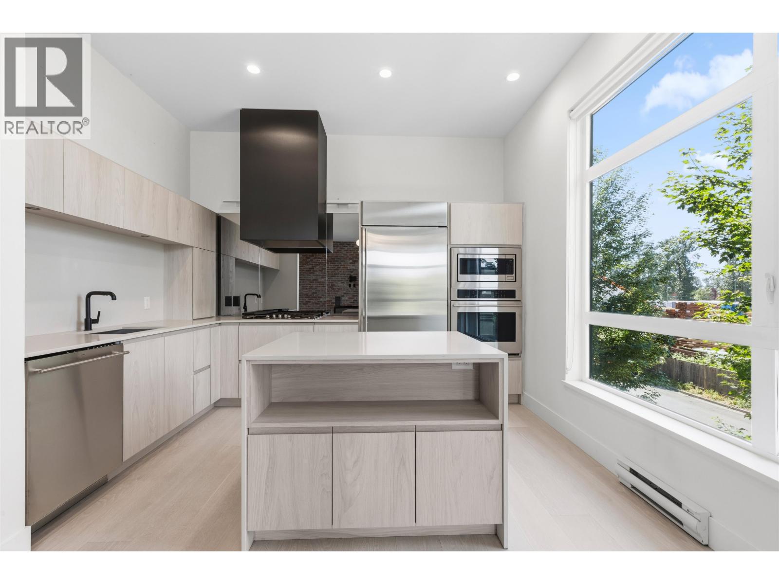 205 300 Salter Street, New Westminster, British Columbia  V3M 0L9 - Photo 7 - R3092717