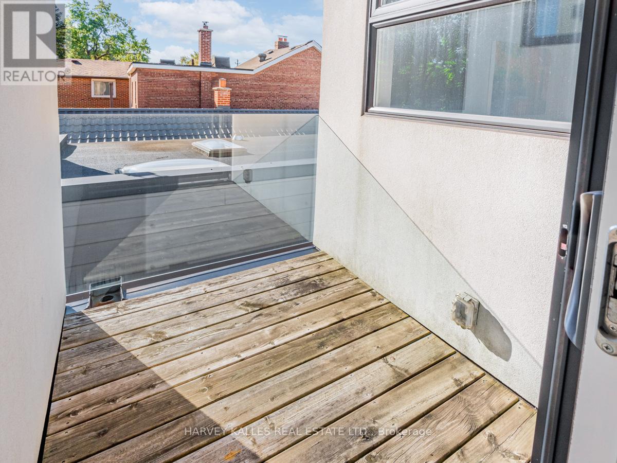 235 Cedarvale Avenue, Toronto, Ontario  M4C 4K3 - Photo 24 - E13511380