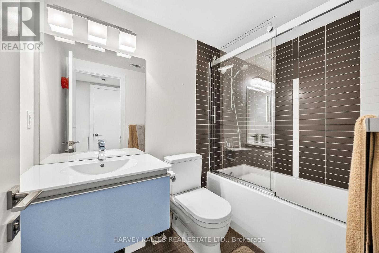 235 Cedarvale Avenue, Toronto, Ontario  M4C 4K3 - Photo 32 - E13511380