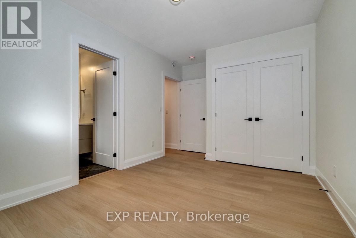 B - 533 Broadhead Avenue, Ottawa, Ontario  K1Z 5R9 - Photo 13 - X13516682