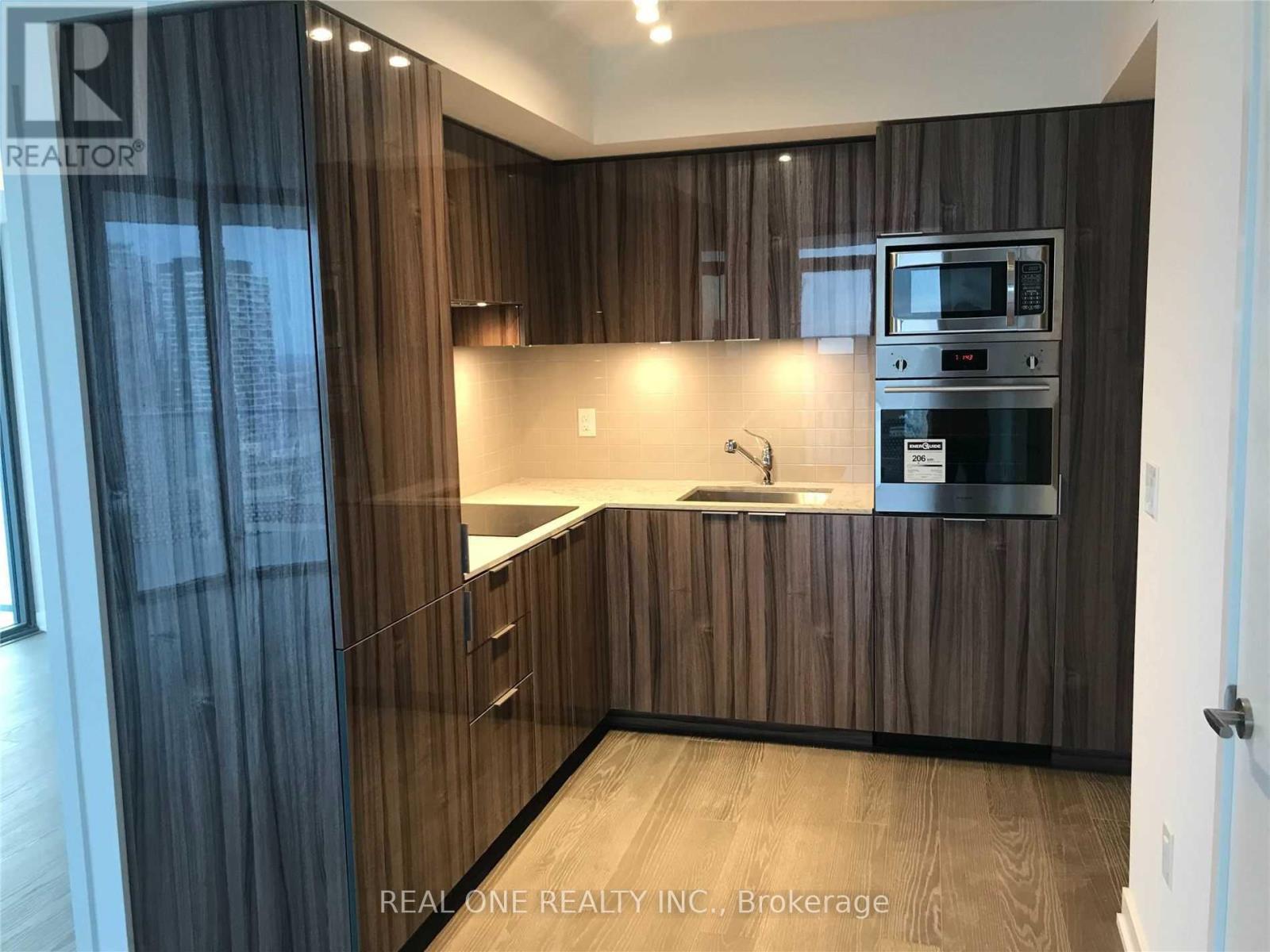 2302 - 11 Wellesley Street W, Toronto, Ontario  M4Y 1E8 - Photo 6 - C13516686