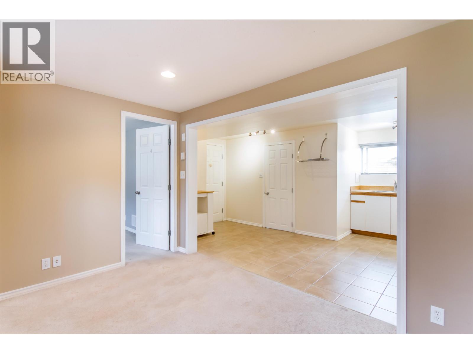 444 Lakeview Street, Coquitlam, British Columbia  V3K 5K8 - Photo 24 - R3142198