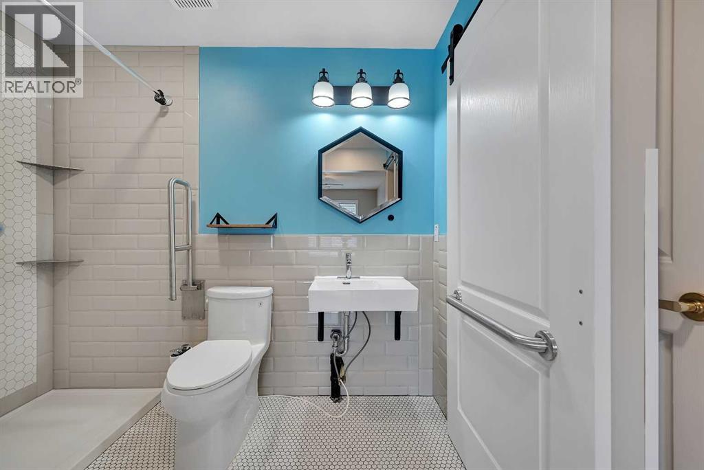 100 Somerside Grove Sw, Calgary, Alberta  T2Y 3V2 - Photo 22 - A2325271
