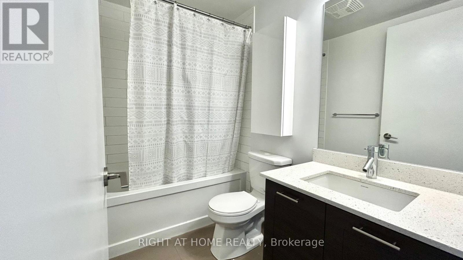 613 - 2212 Lake Shore Boulevard W, Toronto, Ontario  M8V 0C2 - Photo 12 - W13516700