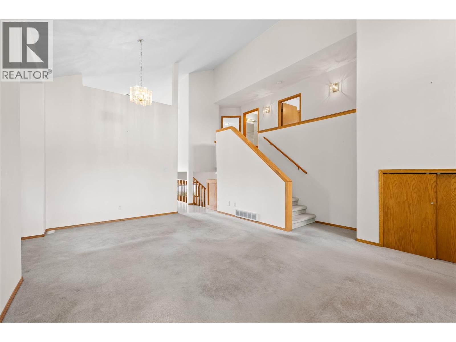 801 309th Avenue, Kimberley, British Columbia V1A 3J3 - Photo 5 - 10393187