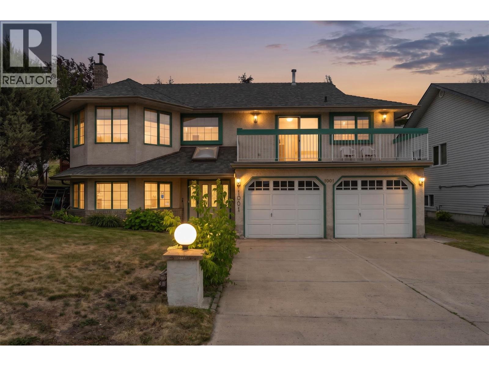 1001 Laurel Place