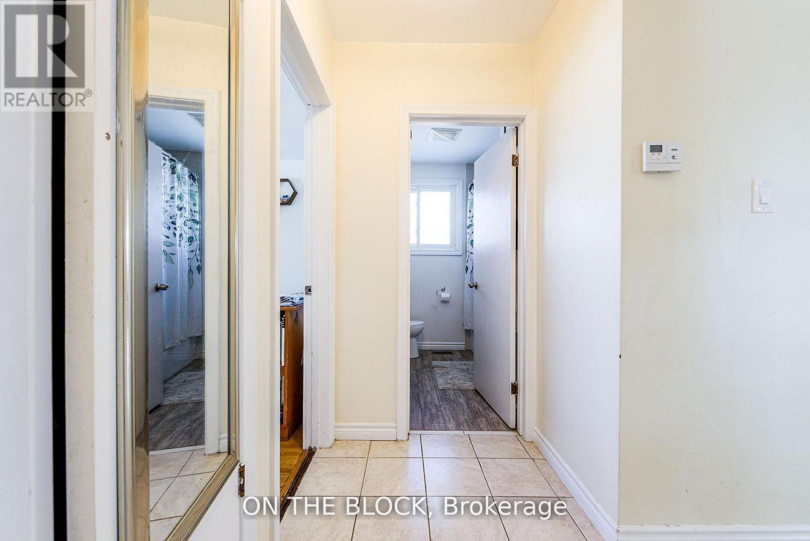 Upper - 151 Nugent Drive, Hamilton, Ontario L8H 2N3 - Photo 12 - X13516690