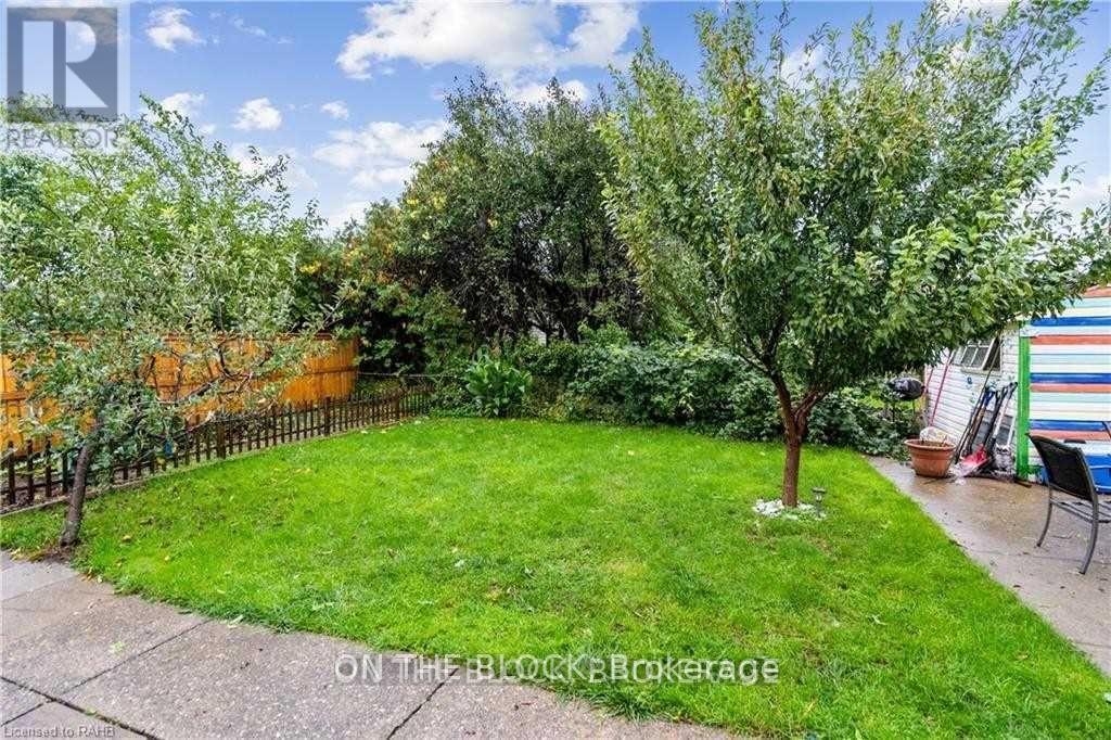 Upper - 151 Nugent Drive, Hamilton, Ontario L8H 2N3 - Photo 17 - X13516690