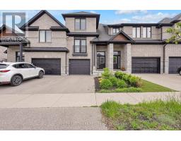 256 FALCONRIDGE DRIVE, Kitchener, Ontario