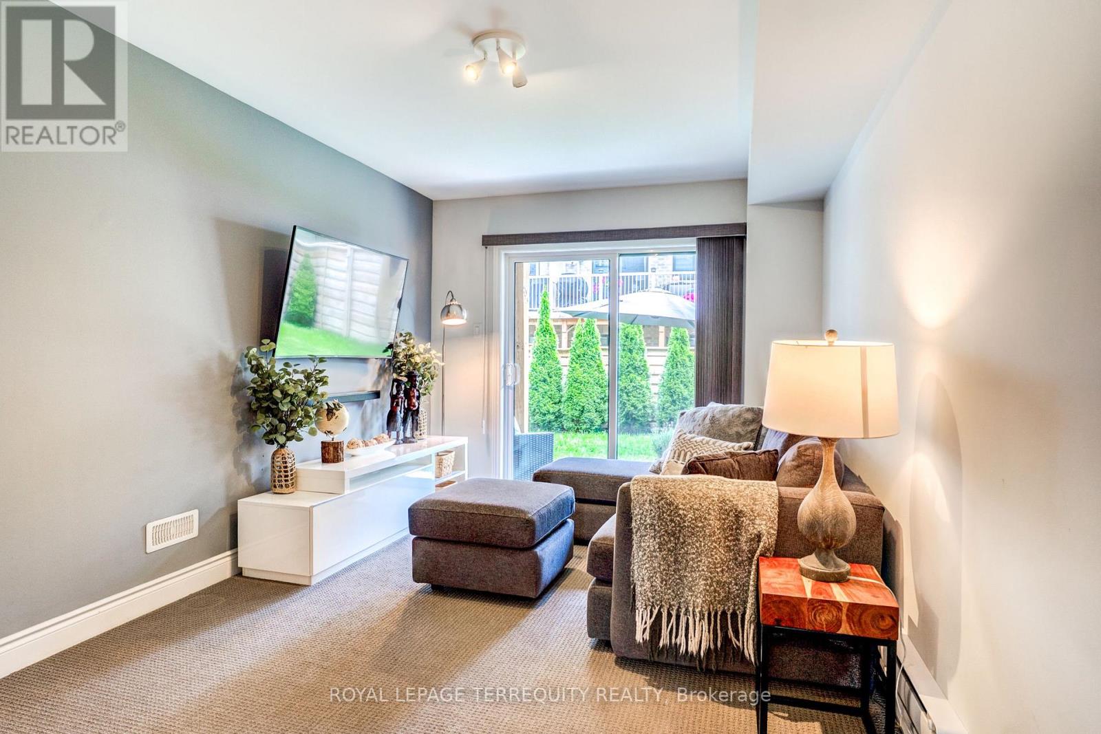 27 - 132 Thomas Fisher Drive, Toronto, Ontario  M8Z 0E4 - Photo 30 - W13516720