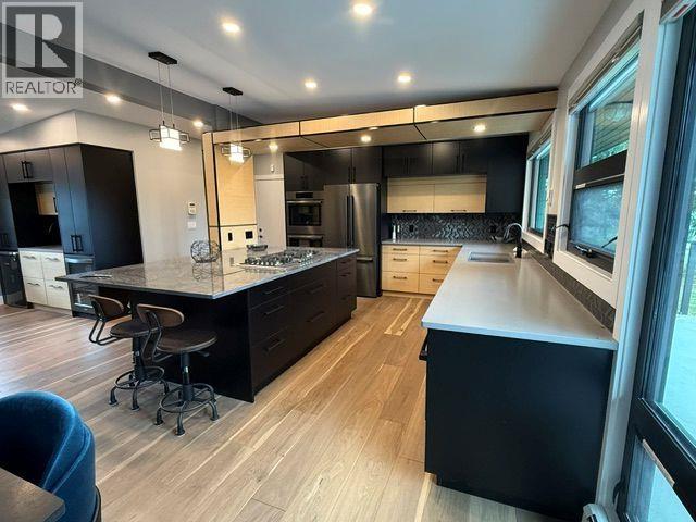 4069 Brink Place, Prince George, British Columbia  V2K 5G8 - Photo 2 - R3142064