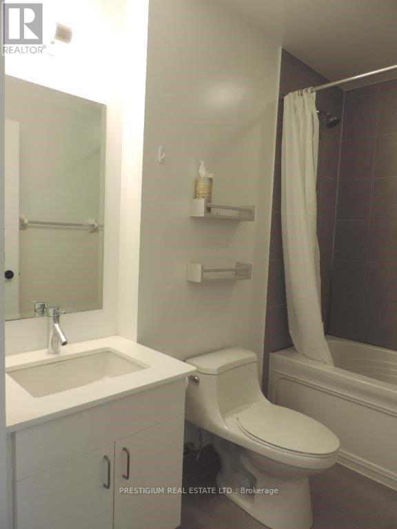 1702 - 426 University Avenue, Toronto, Ontario  M5G 1S9 - Photo 7 - C13516728