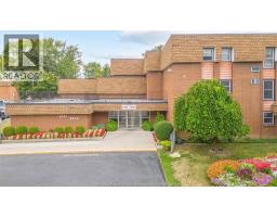 6563 THORNBERRY, Windsor, Ontario