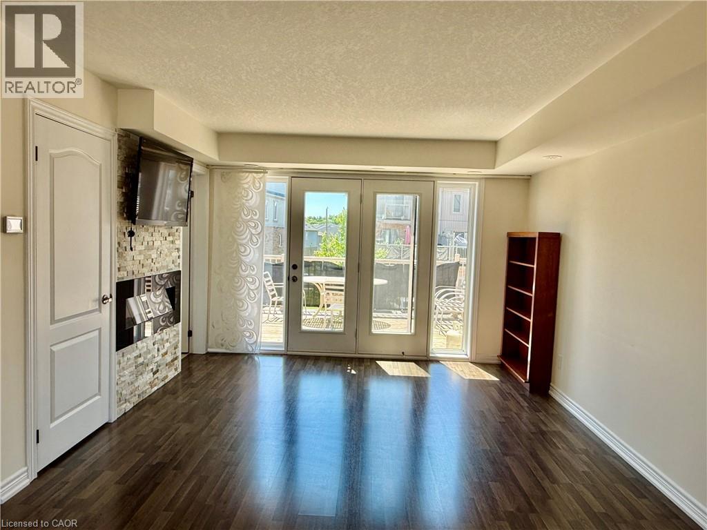 146 Watson Parkway, Guelph, Ontario N1E 0P6 - Photo 12 - 40844559