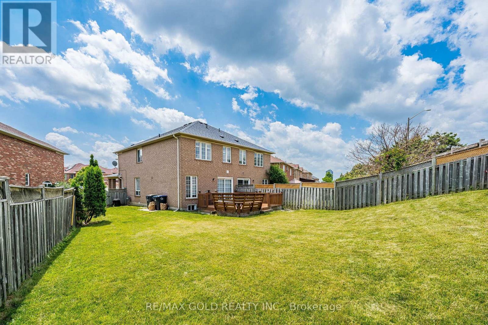 76 Secord Crescent, Brampton, Ontario L6X 4Y8 - Photo 38 - W13508444