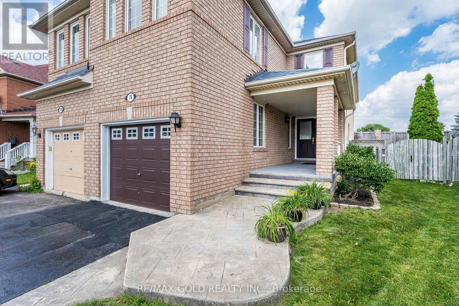 76 Secord Crescent, Brampton, Ontario L6X 4Y8 - Photo 6 - W13508444