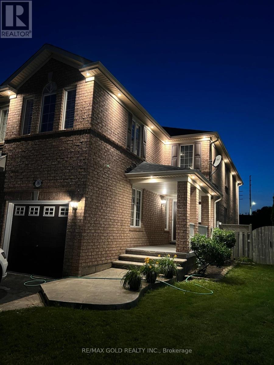 76 Secord Crescent, Brampton, Ontario L6X 4Y8 - Photo 2 - W13508444