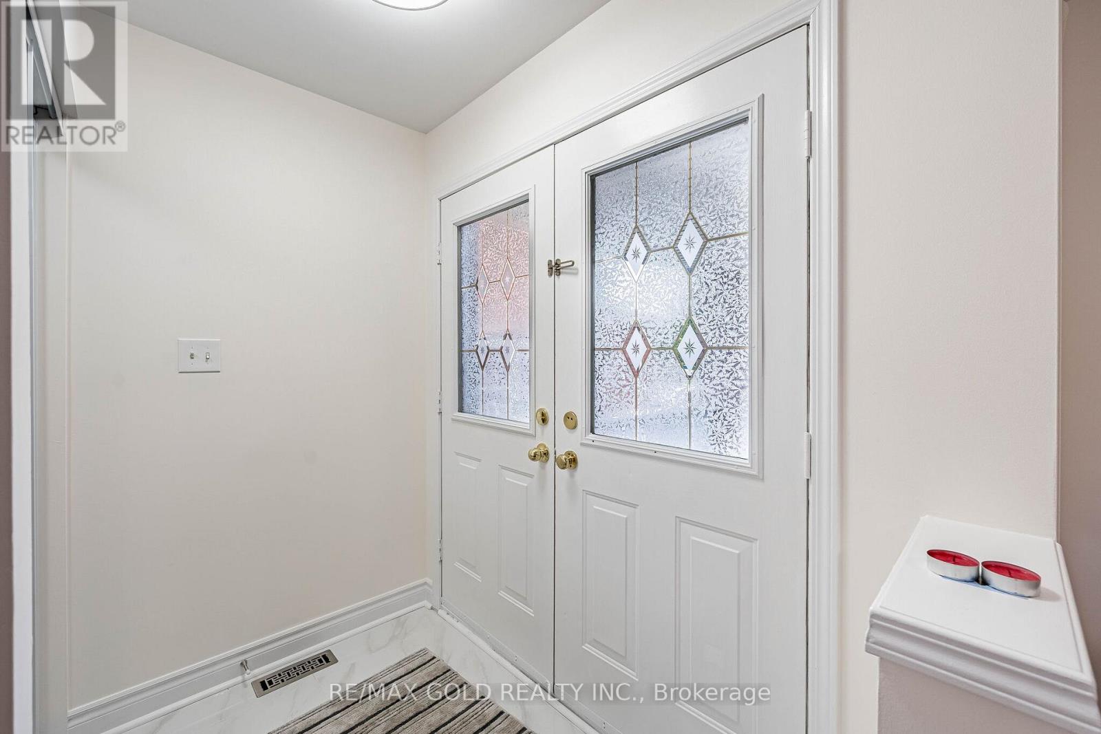 76 Secord Crescent, Brampton, Ontario L6X 4Y8 - Photo 8 - W13508444