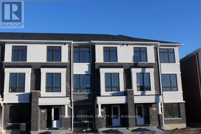 16 THOMAS ARMSTRONG LANE, Richmond Hill, Ontario