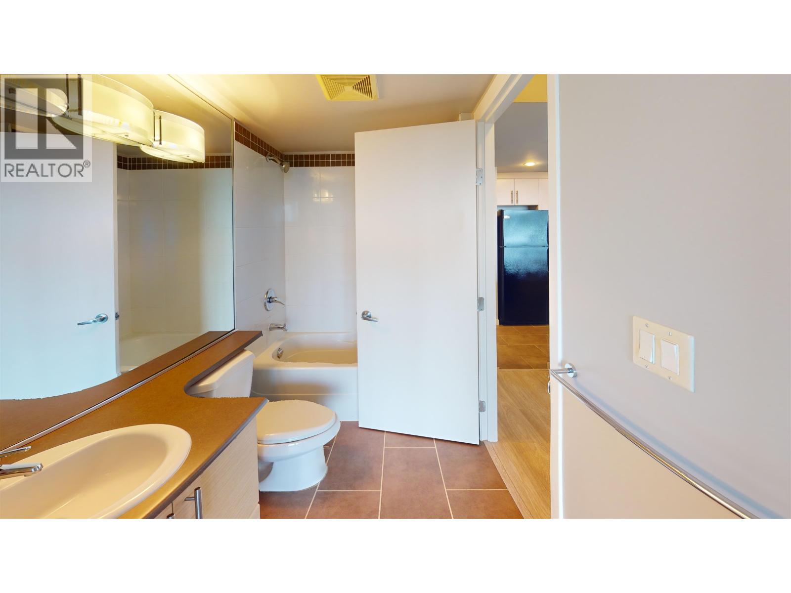 1602 575 Delestre Avenue, Coquitlam, British Columbia  V3K 0A6 - Photo 17 - R3142272