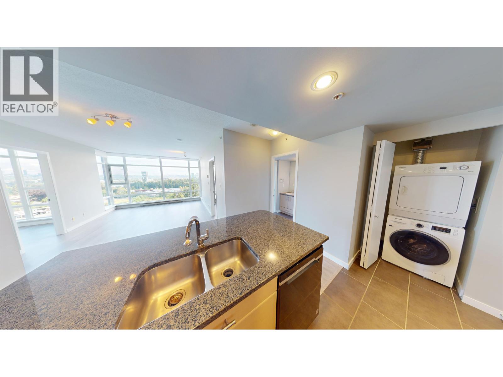 1602 575 Delestre Avenue, Coquitlam, British Columbia  V3K 0A6 - Photo 9 - R3142272