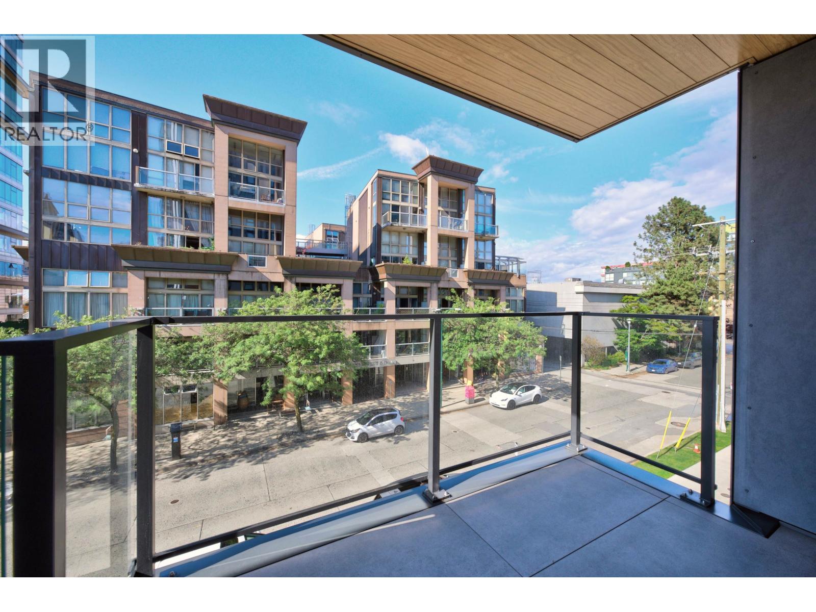 302 1526 W 6th Avenue, Vancouver, British Columbia  V6J 0J9 - Photo 36 - R3142278