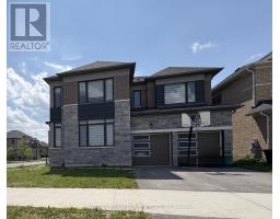 145 TERRY FOX DRIVE, Barrie, Ontario
