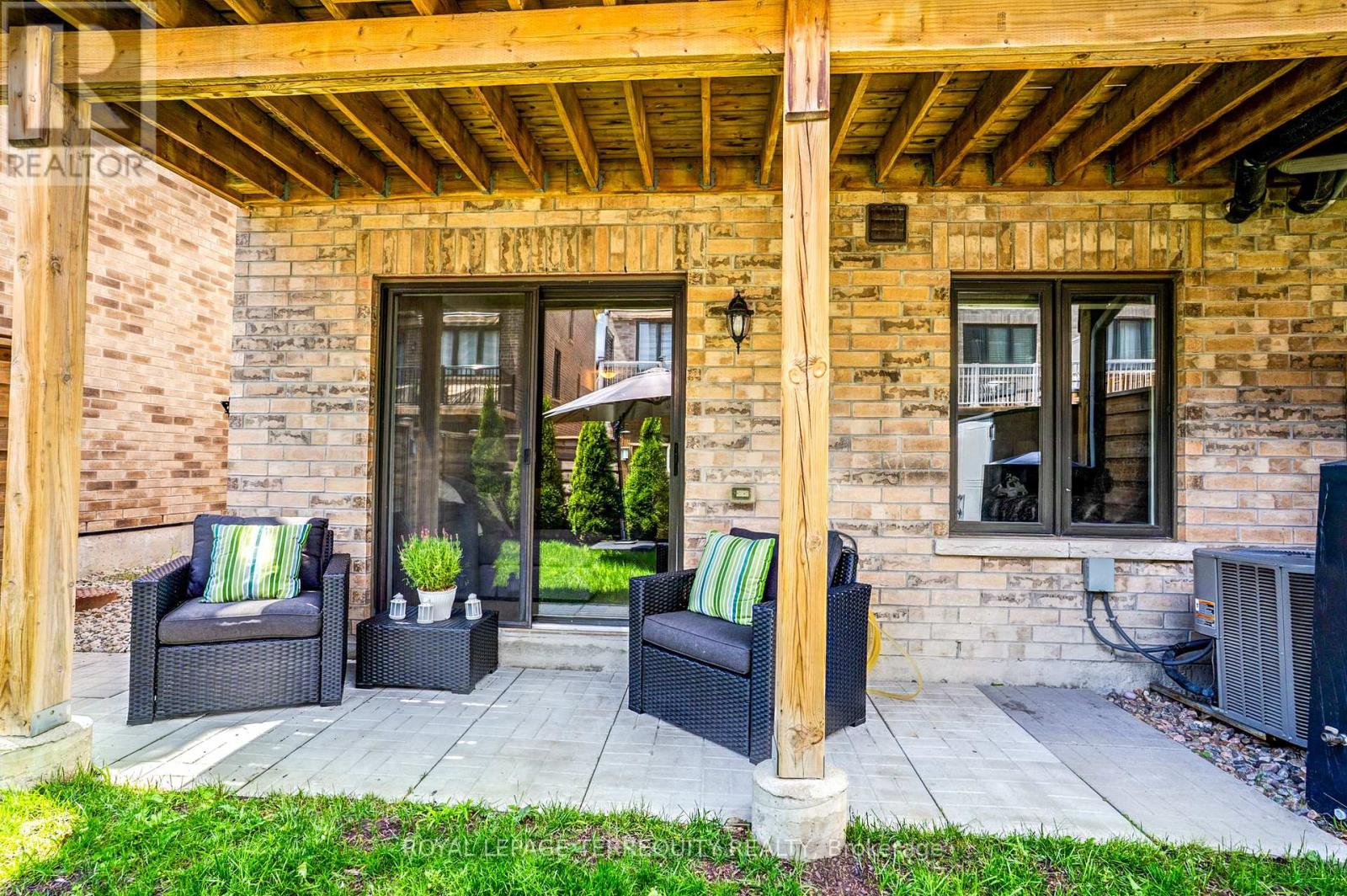 27 - 132 Thomas Fisher Drive, Toronto, Ontario  M8Z 0E4 - Photo 34 - W13516720