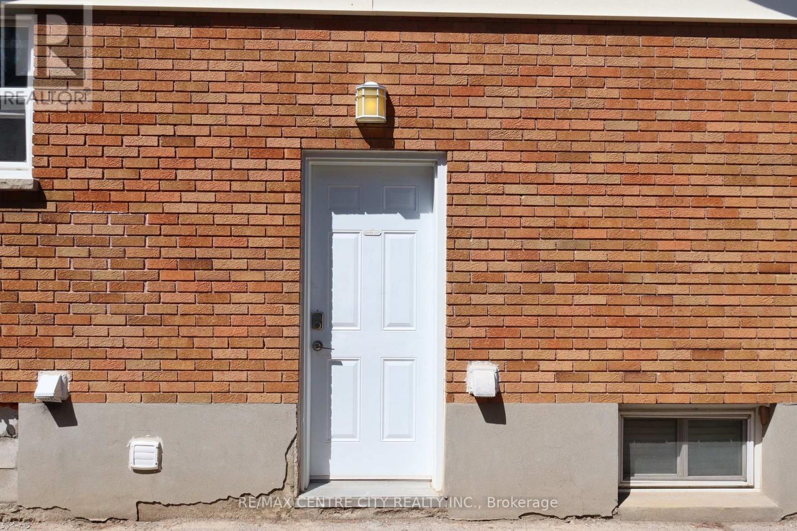 83 Britannia Avenue, London North, Ontario  N6H 2J3 - Photo 14 - X13516796