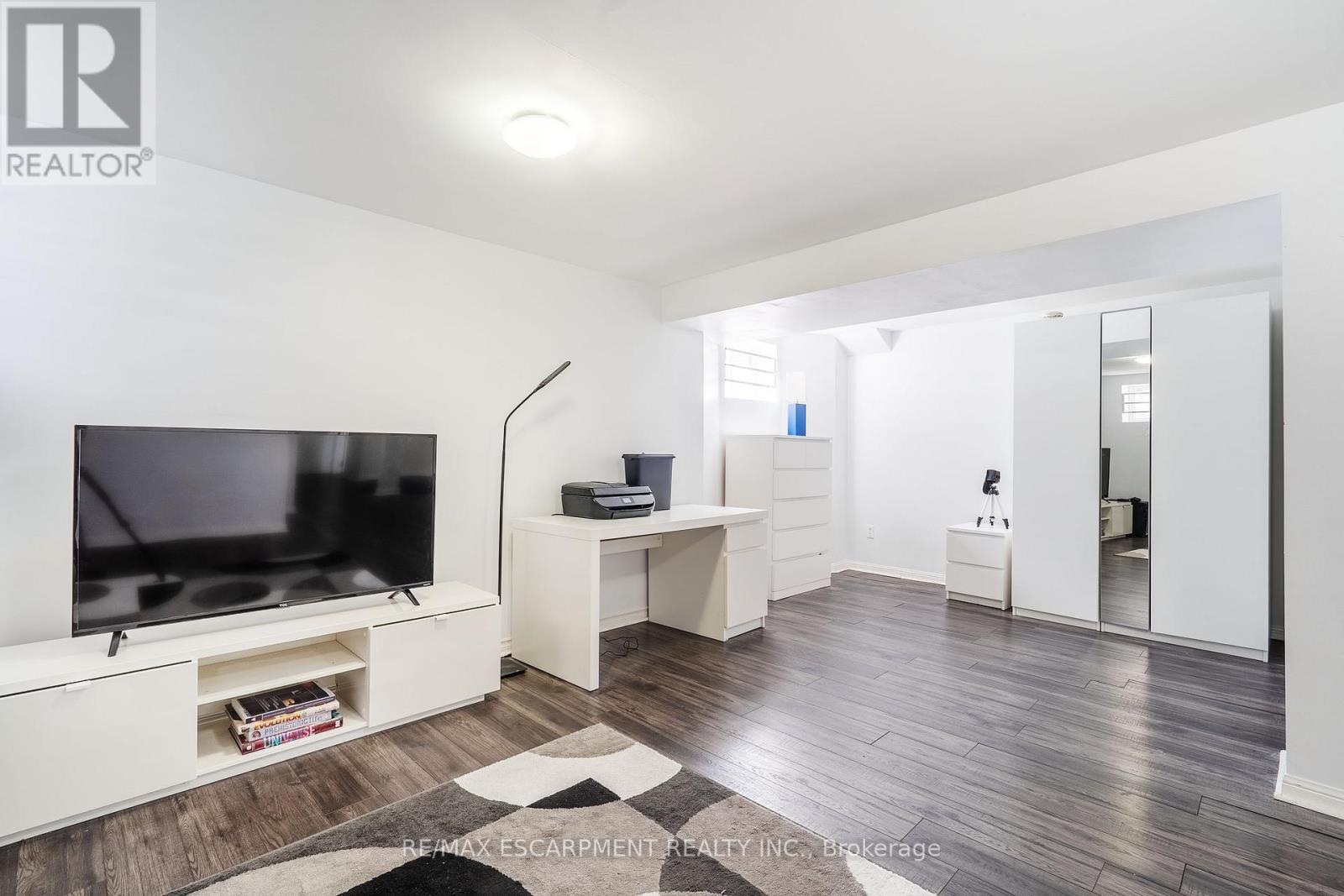 234 Lech Walesa Drive, Mississauga, Ontario  L5B 3H3 - Photo 14 - W13516812