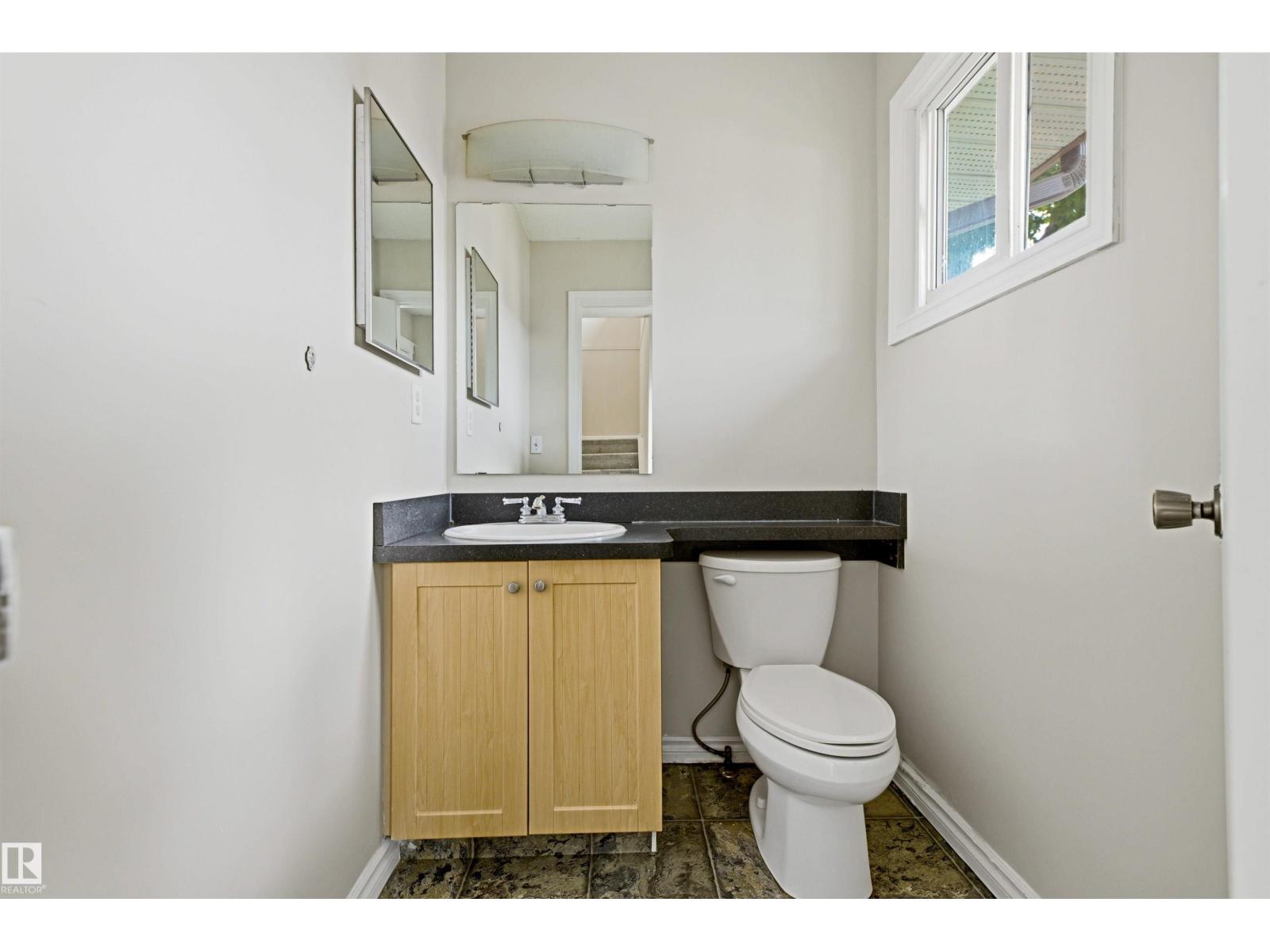 2345 139 Av NW, Edmonton, Alberta  T5Y 1S1 - Photo 8 - E4496828