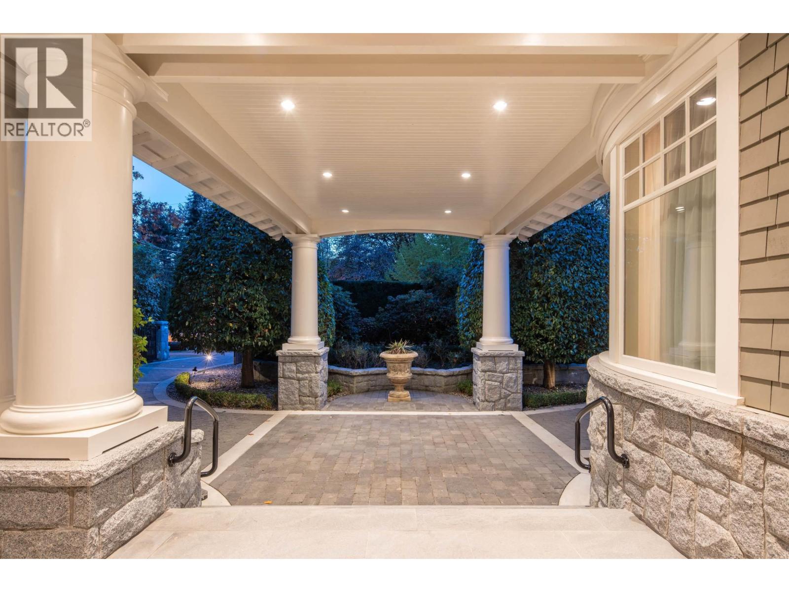 3402 Osler Street, Vancouver, British Columbia V6H 2W3 - Photo 32 - R3141934