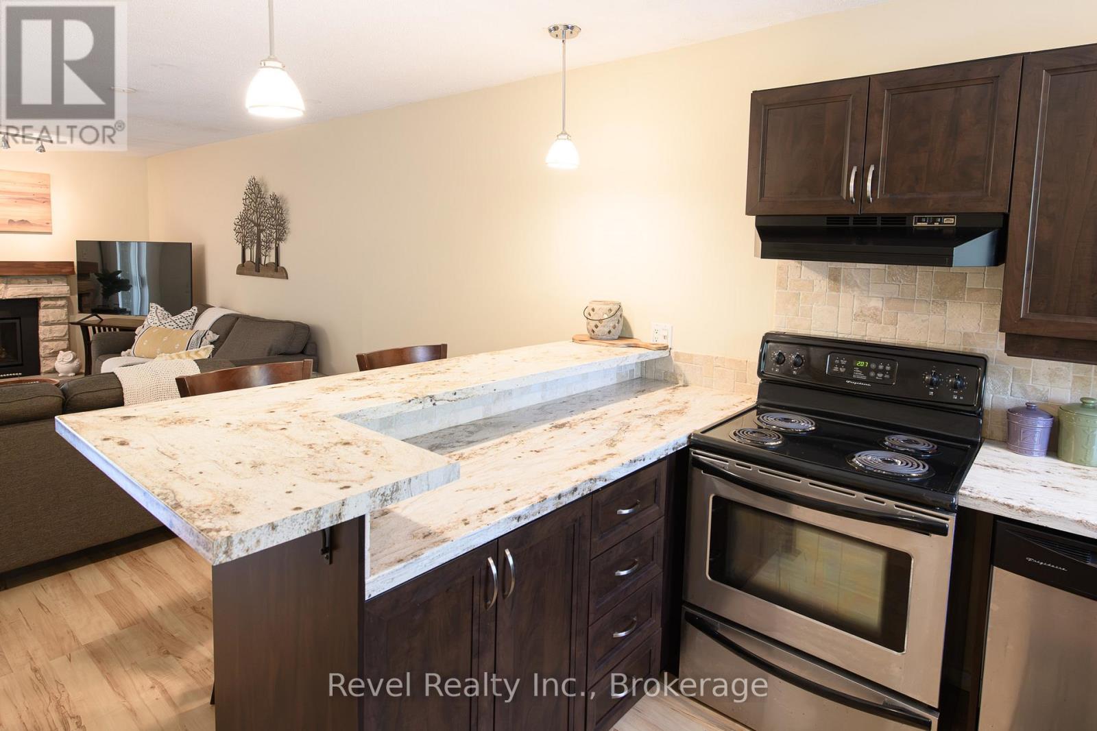 440 Oxbow Crescent W, Collingwood, Ontario  L9Y 5B4 - Photo 9 - S13516864