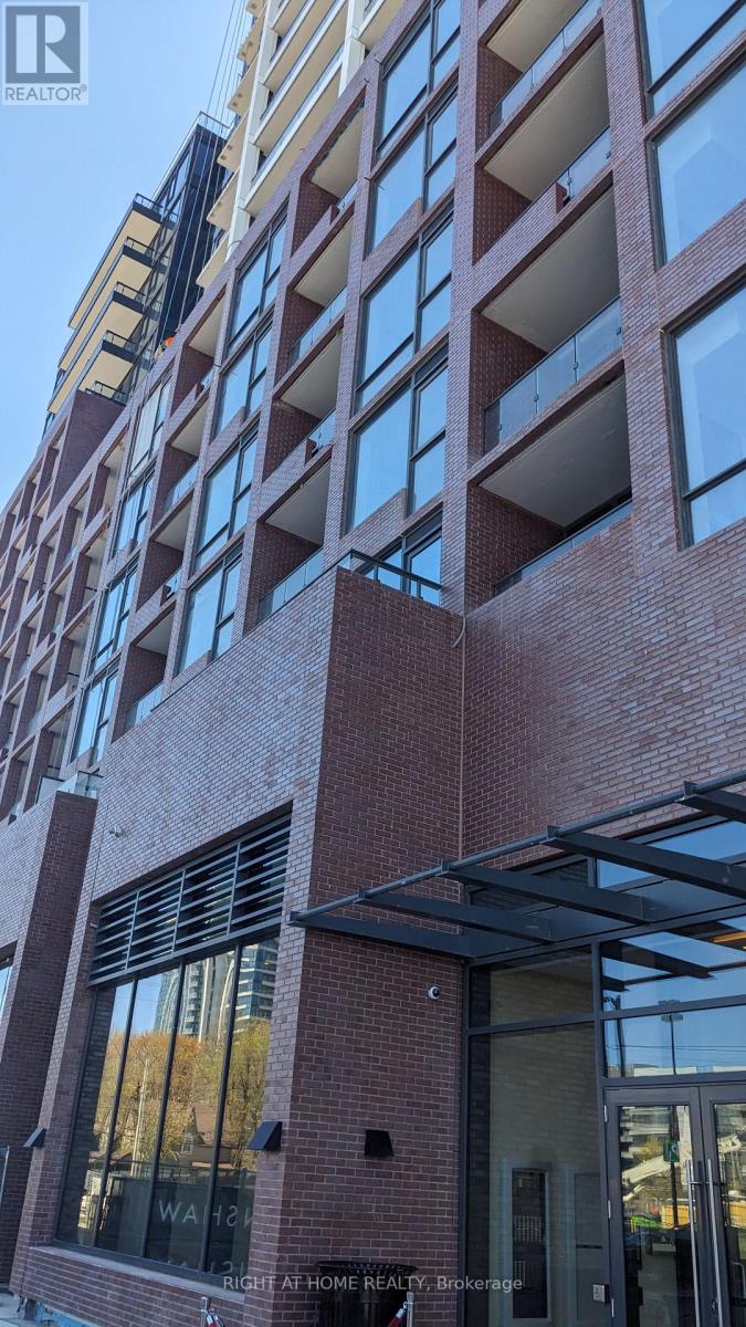 607 - 28 ANN STREET, Mississauga, Ontario
