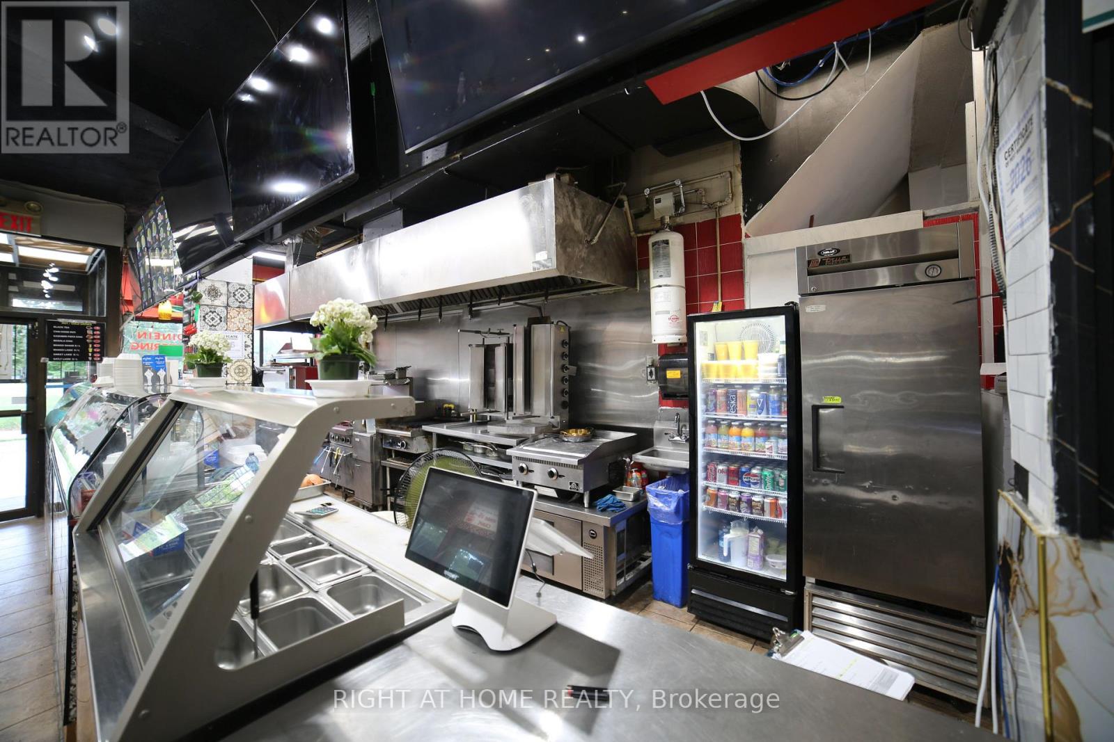 242 Parliament Street, Toronto, Ontario M5A 3A4 - Photo 17 - C13503400