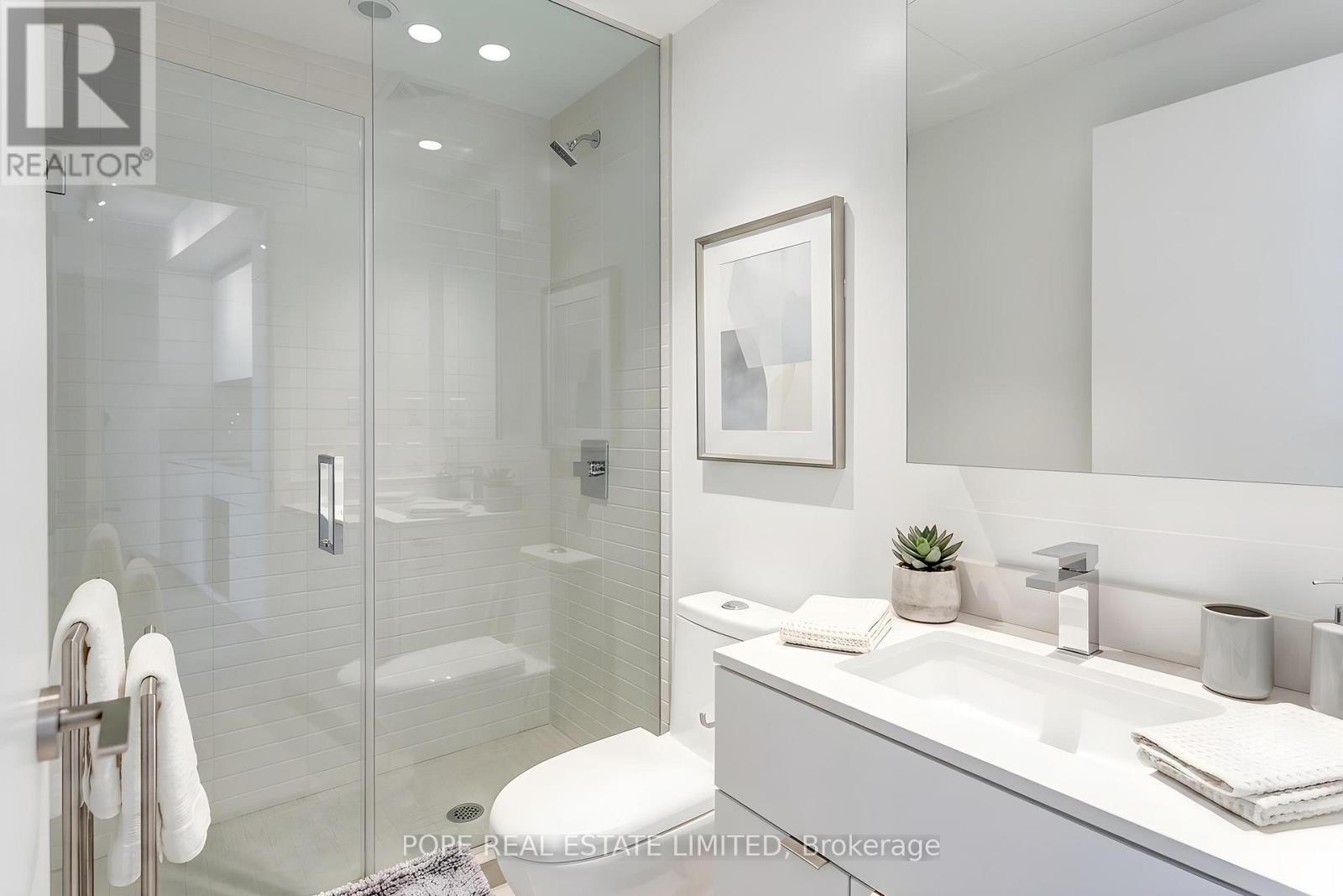 2112 - 7 Grenville Street, Toronto, Ontario  M4Y 1A1 - Photo 4 - C13516894