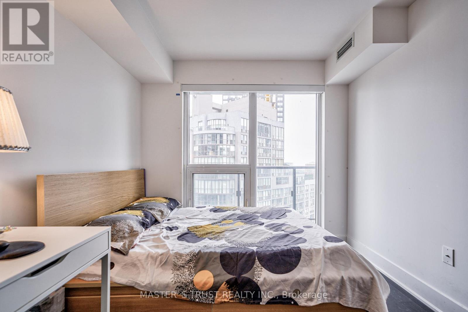 2301 - 955 Bay Street, Toronto, Ontario  M5S 0C6 - Photo 14 - C13516926