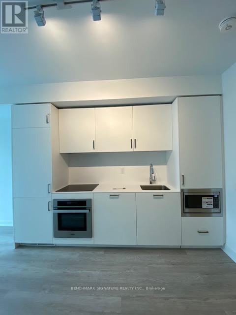 2515 - 88 QUEEN STREET E, Toronto, Ontario