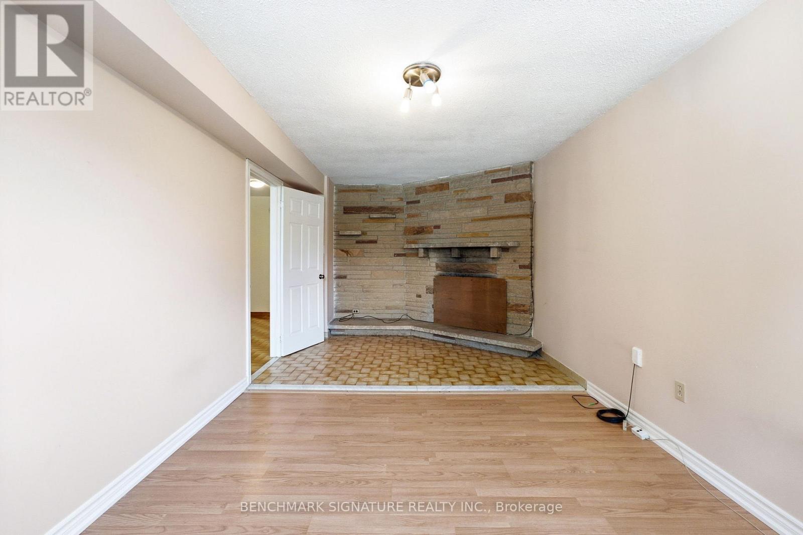 51 Baybrook Crescent, Toronto, Ontario  M1H 2R7 - Photo 8 - E13516902