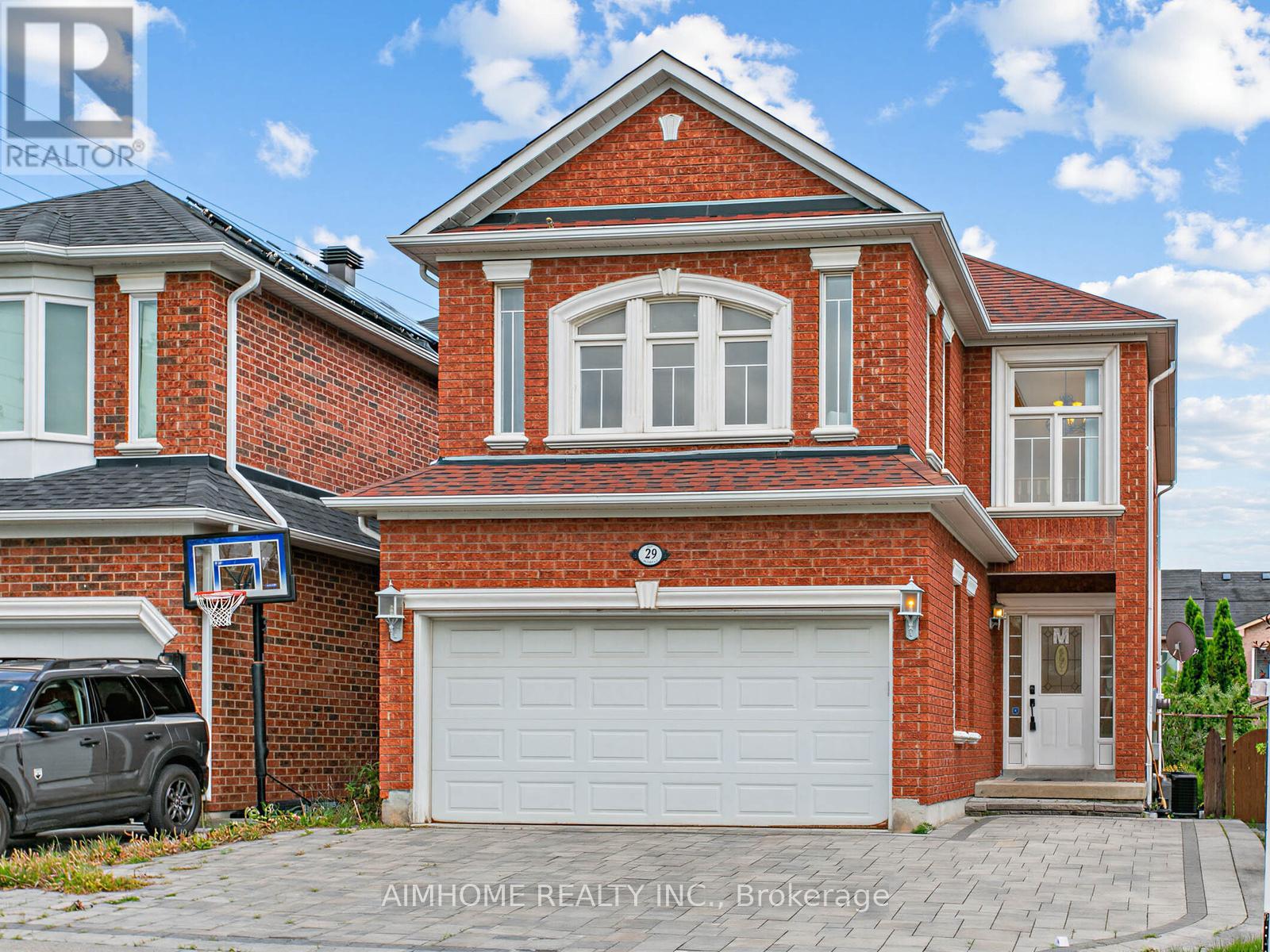 29 KIWI CRESCENT, Richmond Hill, Ontario