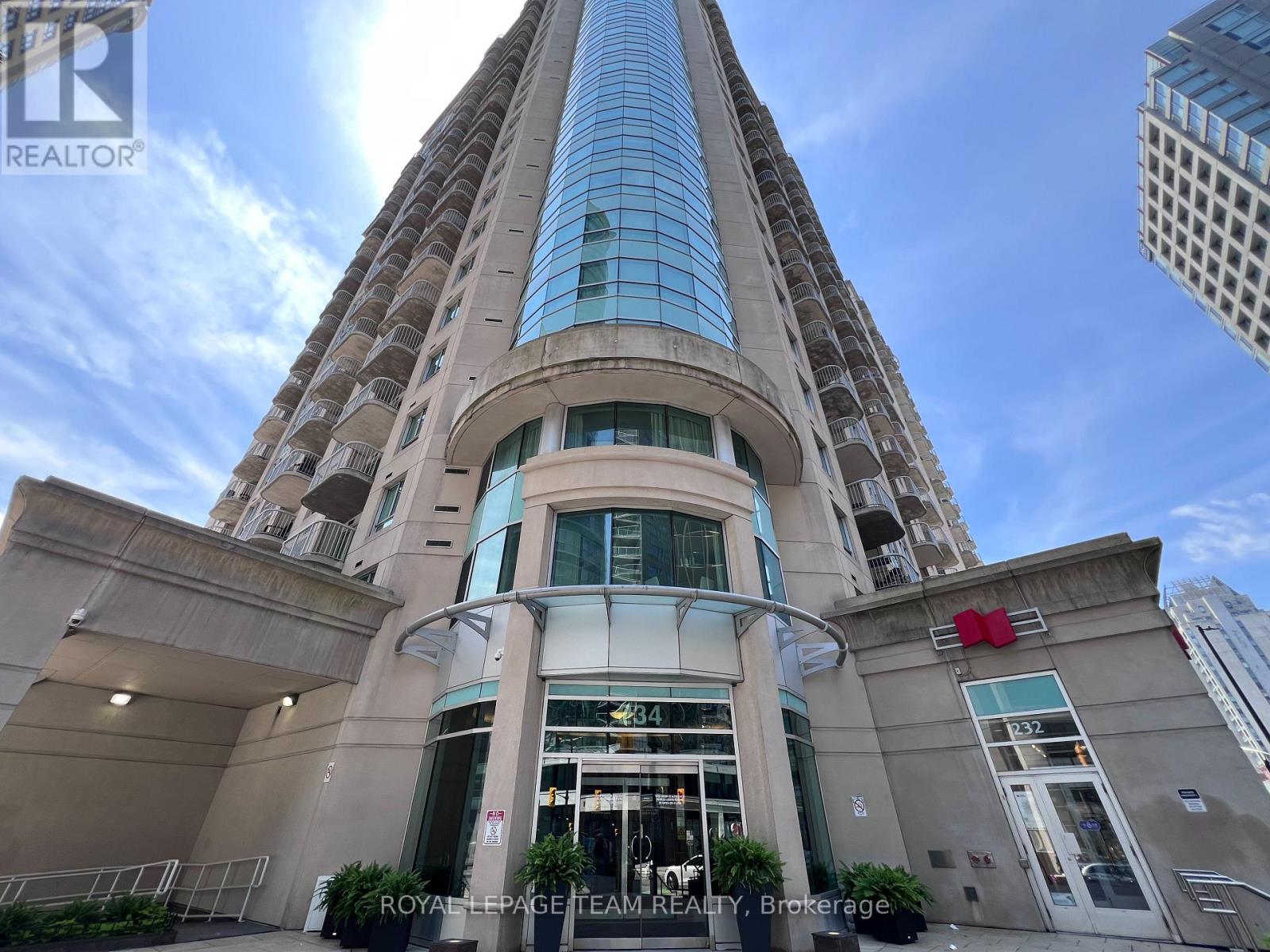 234 Rideau Street, Ottawa, Ontario  K1N 0A9 - Photo 2 - X13516892