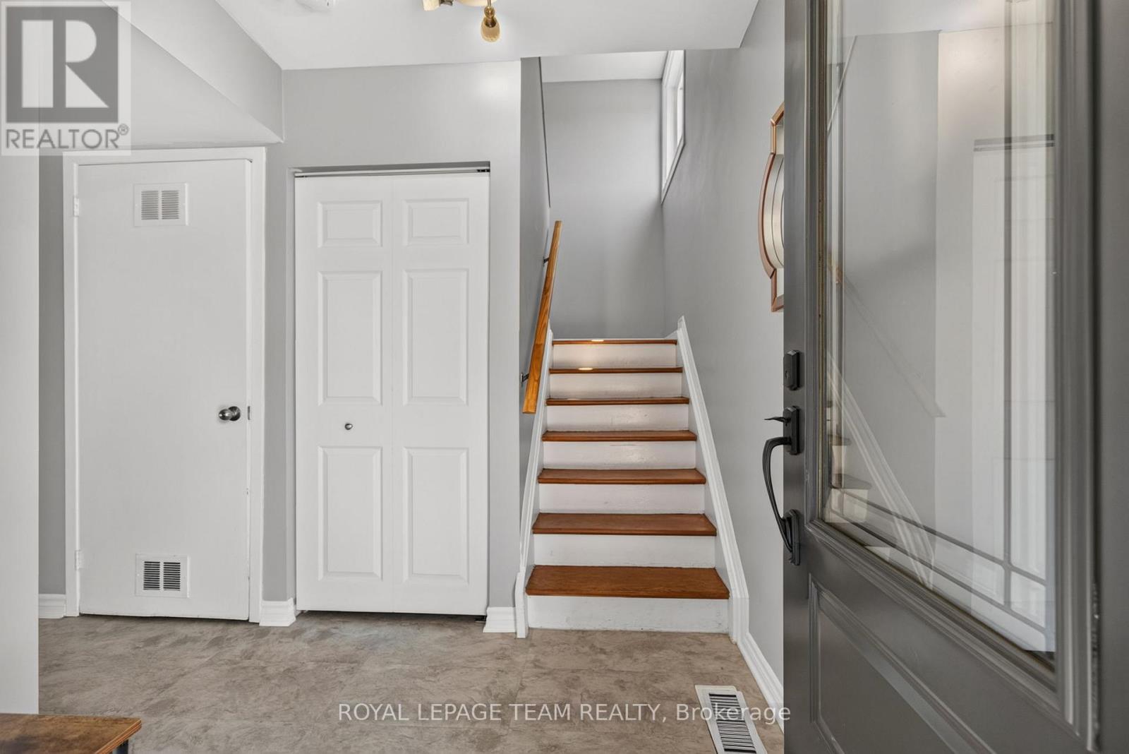 41 Longwood Avenue, Ottawa, Ontario  K2H 6G5 - Photo 14 - X13516910