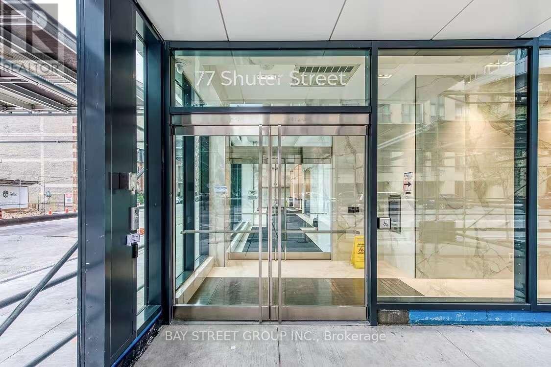 1107 - 77 Shuter Street, Toronto, Ontario  M5B 0B8 - Photo 2 - C13516964