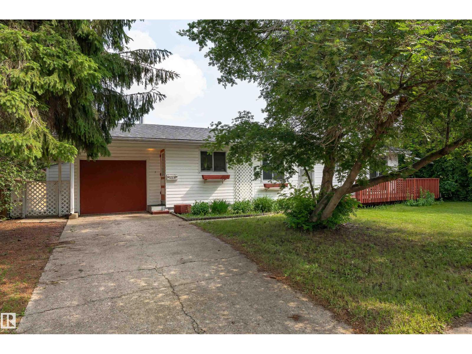 947 Alder Av, Sherwood Park, Alberta  T8A 1V7 - Photo 2 - E4496842