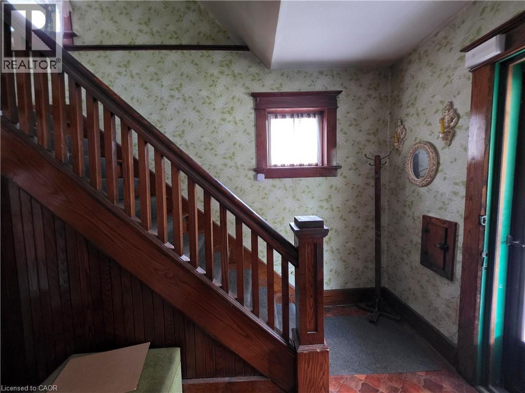 20 Fairview Avenue, Kitchener, Ontario  N2H 3E8 - Photo 21 - 40843327